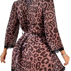 Camicia <span class=keywords><strong>da</strong></span> <span class=keywords><strong>Notte</strong></span> Sexy in Pizzo Traspirante con Stampa Leopardata, <span class=keywords><strong>Taglie</strong></span> <span class=keywords><strong>Forti</strong></span>, per Luna di Miele, Maniche Lunghe, Set Vestaglia <span class=keywords><strong>da</strong></span> Donna - Product Image 5