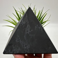 Pyramide de shungite noire de haute qualité en gros, pyramide de shungite énergétique, pierre précieuse, artisanat en cristal pour la guérison, décorations en cristal