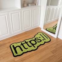 Tapis de sol vert moderne à lettrage, lavable, tufté, sur mesure, avec typographie personnalisée, pour revêtements de sol esthétiques