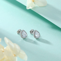 Prix d'usine Boucles d'oreilles clous en argent sterling S925, forme poire, avec zircone cœur délicat, bijoux géométriques minimalistes pour femme