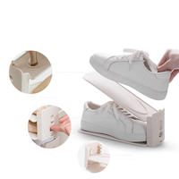 OWNSWING Organisateur de fentes pour chaussures en plastique empileur de chaussures réglable à 3 niveaux porte-chaussures peu encombrants pour la maison