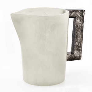 Jarra de agua hecha a mano, ecológica, libre de BPA, de resina, con asa, para uso diario en la cocina, para beber y servir en hoteles. - Product Image 1