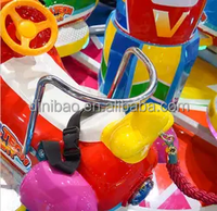 2024 Machine de jeu d'arcade à pièces d'amusement carrousel 4 places tour amusant vol avion carrousel Kiddie Ride pour les enfants