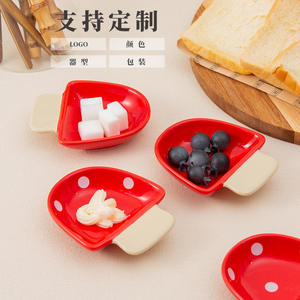 จานเซรามิครูปเห็ดลายจุดสีแดงสำหรับเสิร์ฟขนมในงานปาร์ตี้ กาแฟ ชา - Product Image 2