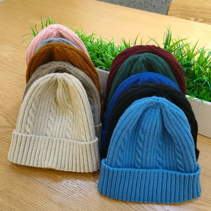 Bán Buôn Cáp Dệt Kim Mũ Tùy Biến Biểu Tượng Ấm Áp Tùy Chỉnh Beanie Người Đàn Ông Phụ Nữ Mùa Đông Hat