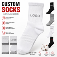 Chaussettes de sport personnalisées pour hommes et femmes, avec logo brodé, design tendance, en tricot, tube, blanc et noir, logo personnalisé