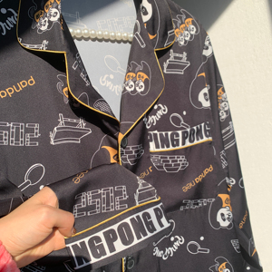 Nuovo Set <span class=keywords><strong>Pigiama</strong></span> Personalizzabile di Alta Qualità per Donna in Tessuto Satinato Morbido con Motivo <span class=keywords><strong>Panda</strong></span> - Product Image 4