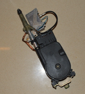 Новая оригинальная готовая восстановленная 98-93 Мерседес силовая антенна E320 E500 E420 2028202075 склад промышленной автоматизации PLC <span class=keywords><strong>Pro</strong></span> - Product Image 2