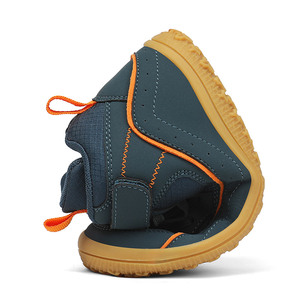 أحذية رياضية خفيفة الوزن للأطفال بحزام قابل للتعديل، أحذية رياضية بسيطة وعالية الرقبة للأولاد والبنات - Product Image 4