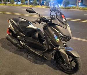 Scooter Yamaha XMAX <span class=keywords><strong>300</strong></span> de Alto Rendimiento 2023 |   Motor de <span class=keywords><strong>4</strong></span> Tiempos |   Gran Capacidad - Product Image 3