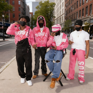 Bán buôn tùy chỉnh Gothic Áo len thiết lập người đàn ông Tracksuit tùy chỉnh Rhinestone & đau khổ ĐÍNH THÊU Sweatpants và hoodie Set - Product Image 2