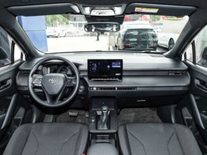 Toyota <span class=keywords><strong>RAV4</strong></span> 2.0 <span class=keywords><strong>Hybride</strong></span> à quatre <span class=keywords><strong>roues</strong></span> <span class=keywords><strong>motrices</strong></span> 2026 - Product Image 4