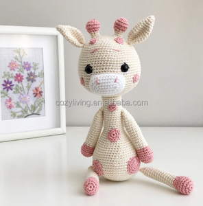 Gran oferta <span class=keywords><strong>Amigurumi</strong></span> personalizado Adorable hecho a mano novedad tejido de ganchillo <span class=keywords><strong>jirafa</strong></span> para niños manualidades regalo - Product Image 4