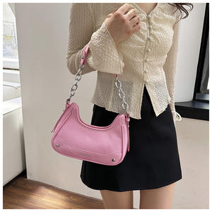 Sac sous les bras texturé minimaliste pour femmes Style coréen à la mode mode Niche Design chaîne femmes filles sac à bandoulière sous les bras - Product Image 3