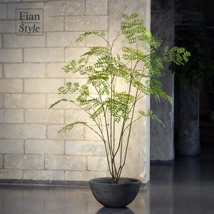 フォン・イアン 高品質ソルバスの葉と鉢 北欧風フェイクグリーン クリスマス ウェディング 室内用 ショッピングモール モダンホームデコレーション - Product Image 1