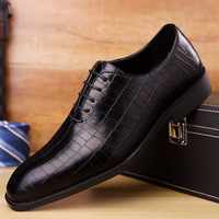 Nouveautés Chaussures en cuir à motif serpent Chaussures habillées très vendues pour hommes