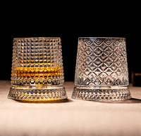 Verre à whisky rotatif lumineux et créatif, style bière, anti-stress, verre à liqueur SUNPRO, sensation haut de gamme
