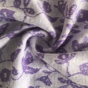 Tessuto in maglia Jacquard elasticizzata in poliestere riciclato con motivo floreale stile Dubai alla moda