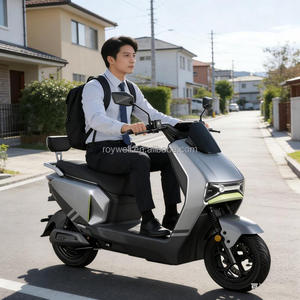 Motocicleta Eléctrica Deportiva Roywell D60 Fácil <span class=keywords><strong>de</strong></span> Usar, 1000W, con Neumático <span class=keywords><strong>de</strong></span> 10 Pulgadas, Freno <span class=keywords><strong>de</strong></span> Disco, Batería <span class=keywords><strong>de</strong></span> 76.8V 25Ah, Velocidad <span class=keywords><strong>de</strong></span> 40-60km/h - Product Image 2