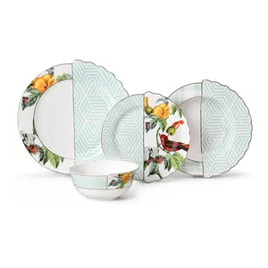 Wholesale Porcelain Dinner Plate Set For Hotel Restaurant White Luxury Gold Rim Dinnerware Ceramic Tableware Set