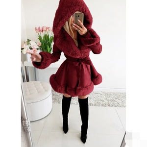 Nouveau <span class=keywords><strong>Manteau</strong></span> à Capuche Chaud pour Femme 2025, Manches Longues, Couleur Unie, Ceinture à Ruban, Détails en <span class=keywords><strong>Fourrure</strong></span> et Volants - Product Image 4