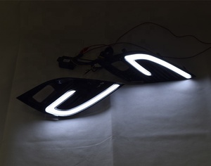 ไฟเดย์ไลท์ LED 3 สี สำหรับรถยนต์โตโยต้า แคมรี่ <span class=keywords><strong>ปี</strong></span> <span class=keywords><strong>2017</strong></span> 2018 2019 ไฟ DRL สีขาว ไฟเลี้ยวสีเหลือง ไฟตัดหมอกสีน้ำเงินกลางคืน - Product Image 4