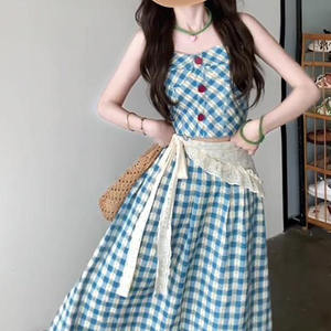 เสื้อสายเดี่ยวลายสก๊อตสไตล์ฝรั่งเศสพร้อมกระโปรงเข้าชุด ชุดลำลองผ้าออกซ์ฟอร์ดระบายอากาศได้ดีสำหรับผู้หญิง ชุดสองชิ้น - Product Image 3