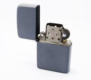 JXT <span class=keywords><strong>ค</strong></span>ุณภาพสูง EDC <span class=keywords><strong>ไท</strong></span>เทเนียมไฟแช็กกันลมและไฟแช็กสําหรับตั้งแคมป์และเดินป่า - Product Image 1