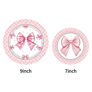 Ensemble de vaisselle jetable sur le thème des nœuds pour fête d'anniversaire et réunion d'amis : assiettes, gobelets et serviettes en papier - Product Image 3