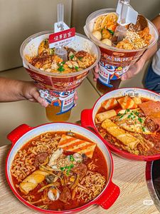 Venta caliente de Amazon, taza de bebida para aperitivos con pajita, taza de bebida de plástico de gran apertura, tazón superior para aperitivos para fiesta de cine - Product Image 5