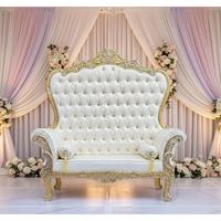 Antike Goldene Elegante Vintage Doppel-Luxus-Thronstühle für Braut und Bräutigam, Königliche Hochzeits-Metallmöbel, Mietbare Sofa-Stühle