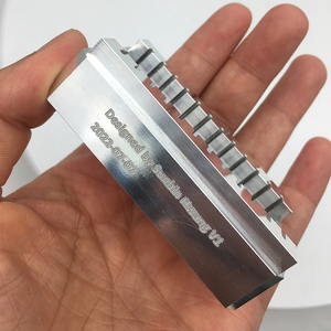 CNC parçaları 6063 alüminyum ve paslanmaz çelik tel EDM ve CNC işleme ile temizle eloksal özel Logo derin lazer gravür - Product Image 2