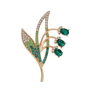 Broche de Cristal Esmeralda com Design Floral Elegante, Broche de Flor com Strass Brilhante para Mulheres, Convidadas de Casamento, Uso Diário no Escritório - Product Image 6