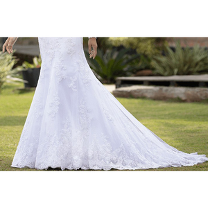 Robe de mariée S3977R en dentelle royale à imprimé floral, manches longues, traîne chapelle, longueur ras du sol, silhouette sirène trompette, haute qualité - Product Image 4