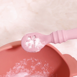 <span class=keywords><strong>Cuchara</strong></span> <span class=keywords><strong>de</strong></span> Silicona <span class=keywords><strong>para</strong></span> Alimentos Complementarios <span class=keywords><strong>para</strong></span> Bebés y Niños Pequeños, Mango Curvo <span class=keywords><strong>para</strong></span> Aprender a Comer, Ideal <span class=keywords><strong>para</strong></span> Sopa y Papillas - Product Image 5