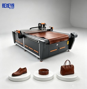 Cutter automatique de cuir à découpe en V, haute précision, faible consommation d'énergie, REMEYA, pour système de découpe de tiges de chaussures à haute résistance à la traction - Product Image 1