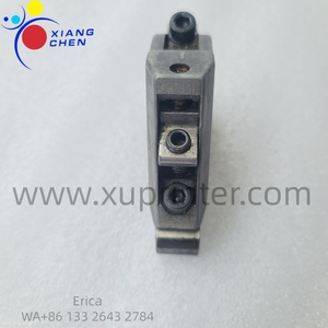 Soporte de Pinza Original Usado ER con Almohadilla de Pinza para Impresora Offset Komori L29, Diámetro 35mm - Product Image 5