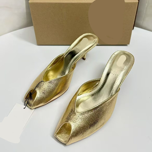 2025 estate nuovo prodotto scarpe da <span class=keywords><strong>donna</strong></span> belle pantofole con tacco grande moda banchetto esterno sandali col tacco alto - Product Image 1