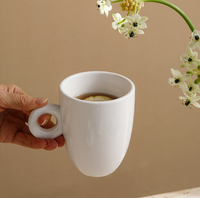 Ensemble tasse et soucoupe en porcelaine fine blanche INS avec poignée donut, écologique, sans BPA, durable, pour expresso, cappuccino, hôtel, café