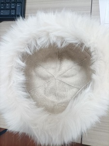 Chapeau bob d'hiver polyvalent en fausse <span class=keywords><strong>fourrure</strong></span> de haute qualité avec logo personnalisé, emballé dans un sac OPP, pour femmes et adultes, idéal pour l'extérieur - Product Image 2