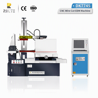 Machine de découpe à fil CNC DK7745 stable, équipement de traitement des métaux de précision pour la fabrication de composants en alliage sur mesure