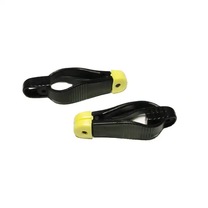 Downrigger quick release fishing line clips