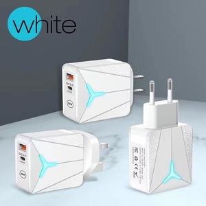 Caricabatterie Rapido per Telefono Cellulare con Doppia Porta PD QC3.0 5v/3A 220V Testa di Ricarica Multi-porta con Indicatore per Prese USA, Europee e Britanniche - Product Image 3