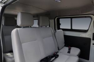 Nouveau Gonow City Transportation Electric Mini Bus Van 11/14 Seater LHD/RHD New Energy Vehicle pour la navette des employés d'usine - Product Image 4