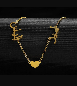 Gioielli Inspire in Acciaio Inossidabile, Gioielli Islamici Personalizzati con 2 Nomi Arabi e Ciondolo a Forma di Cuore Catena Placcata in Oro - Product Image 1