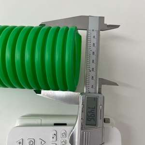 <span class=keywords><strong>Conduit</strong></span> de ventilation ondulé à <span class=keywords><strong>double</strong></span> <span class=keywords><strong>paroi</strong></span> en PE HDPE Matériau auxiliaire pour l'air frais intérieur Tuyau d'échappement - Product Image 2