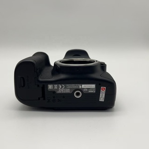 Appareil photo reflex numérique d'occasion Canon EOS <span class=keywords><strong>70D</strong></span> original en gros, boîtier <span class=keywords><strong>70D</strong></span> 20,2 MP, Dual Pixel AF, Wi-Fi, écran tactile, prix fournisseur - Product Image 4