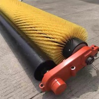 Brosse industrielle rotative non motorisée pour le nettoyage des convoyeurs à bande dans les mines de charbon, les cimenteries et les usines de sable
