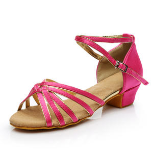 Sandalias de <span class=keywords><strong>baile</strong></span> latino de salón de estilo clásico de tacón bajo <span class=keywords><strong>cubano</strong></span> de satén marrón niñas adolescentes/niños - Product Image 5