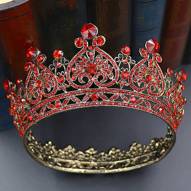 Корона из горного хрусталя на заказ